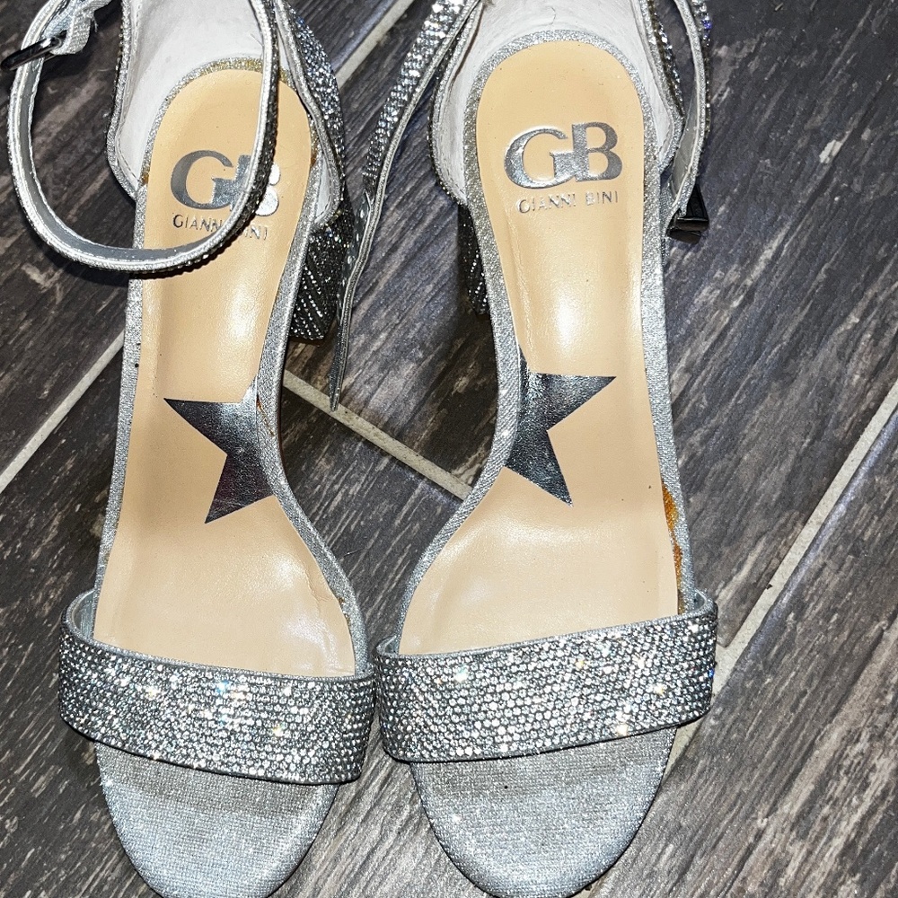 Gianni bini size 6.5